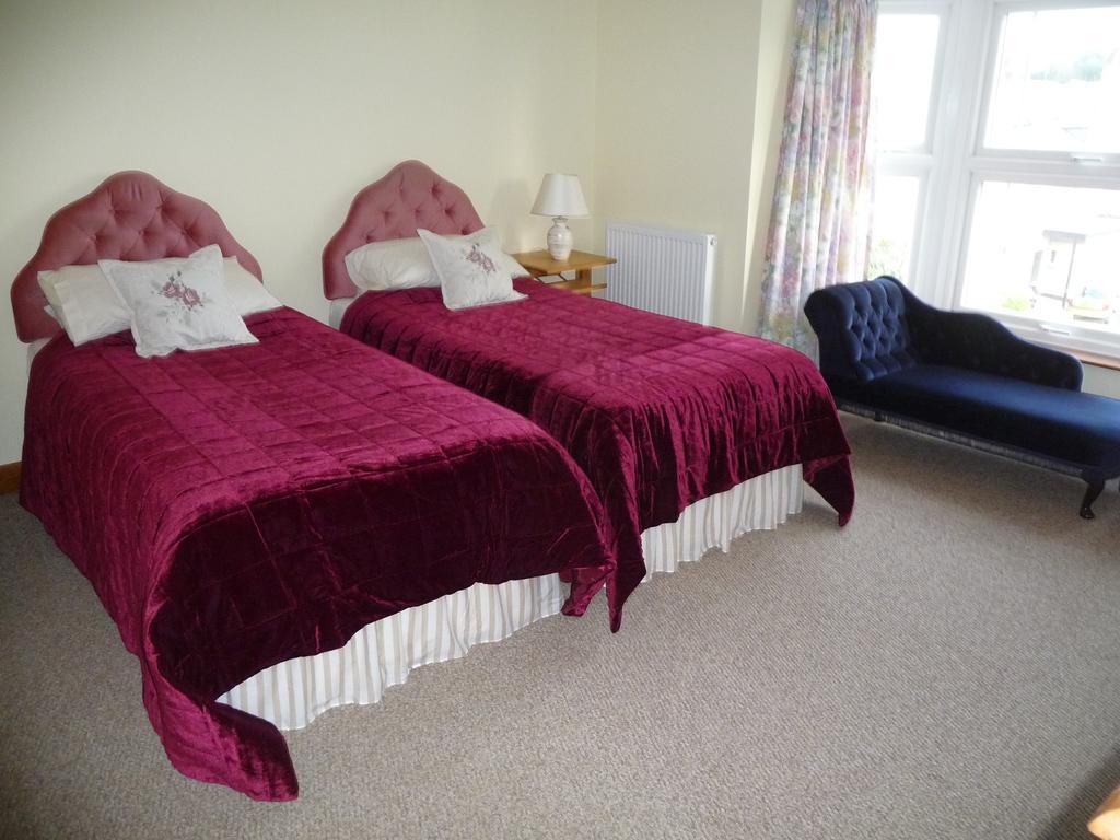Ivy Hall Wootton Bridge  Quarto foto